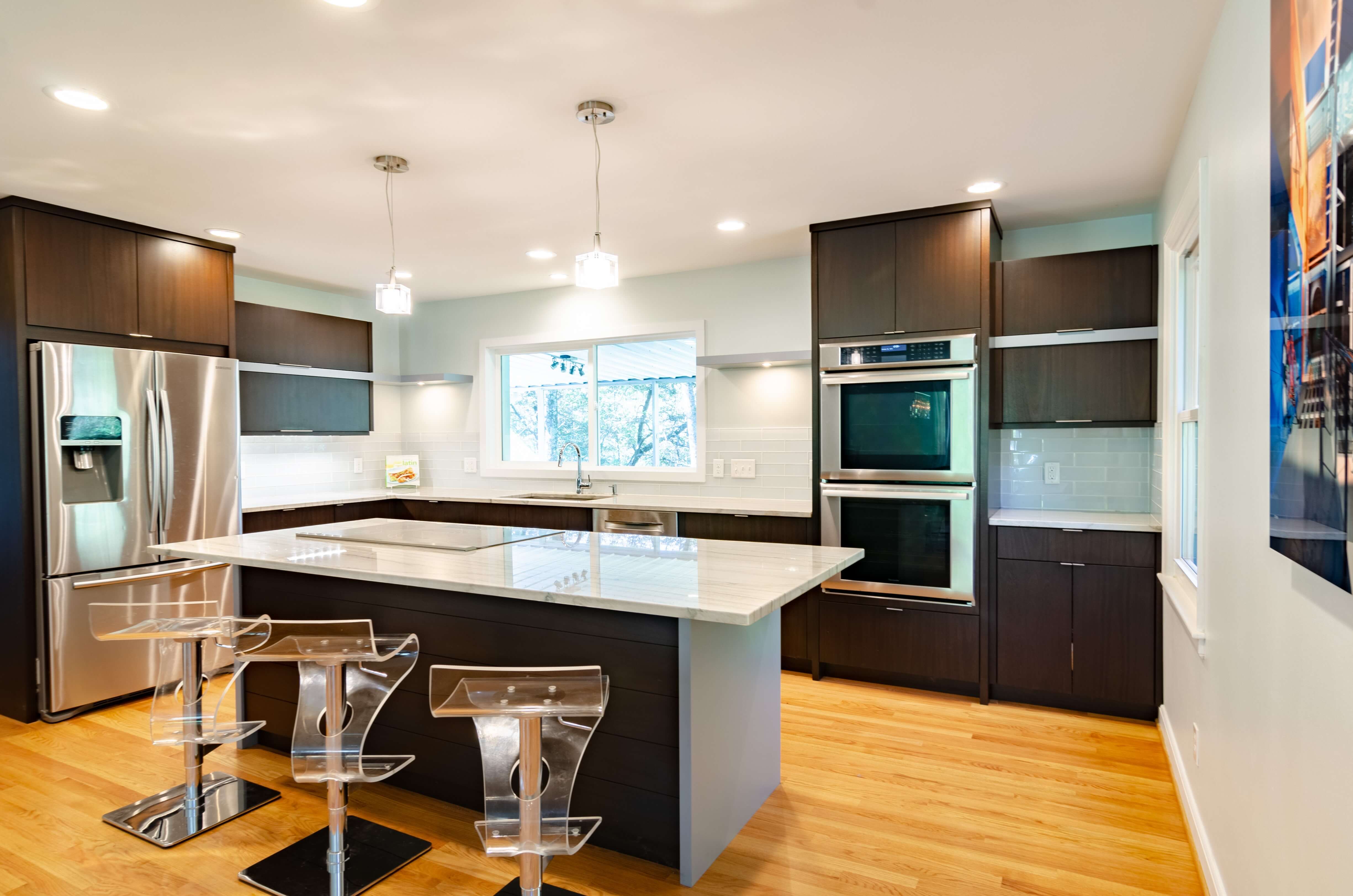 Cocina decorada al estilo minimlista